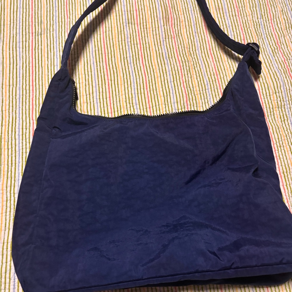 Baggu nylon shoulder bag